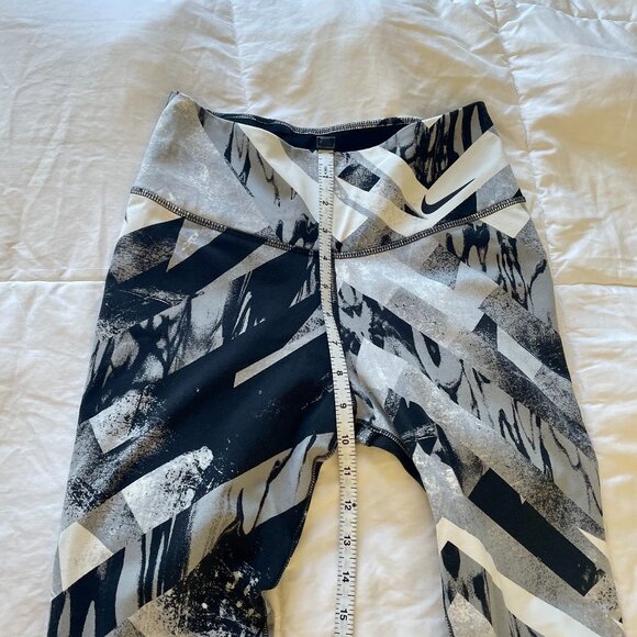 Nike Dri-Fit Abstract Print Leggings, S - Picture 6 of 10